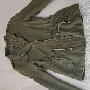 Green khaki lightweight coat